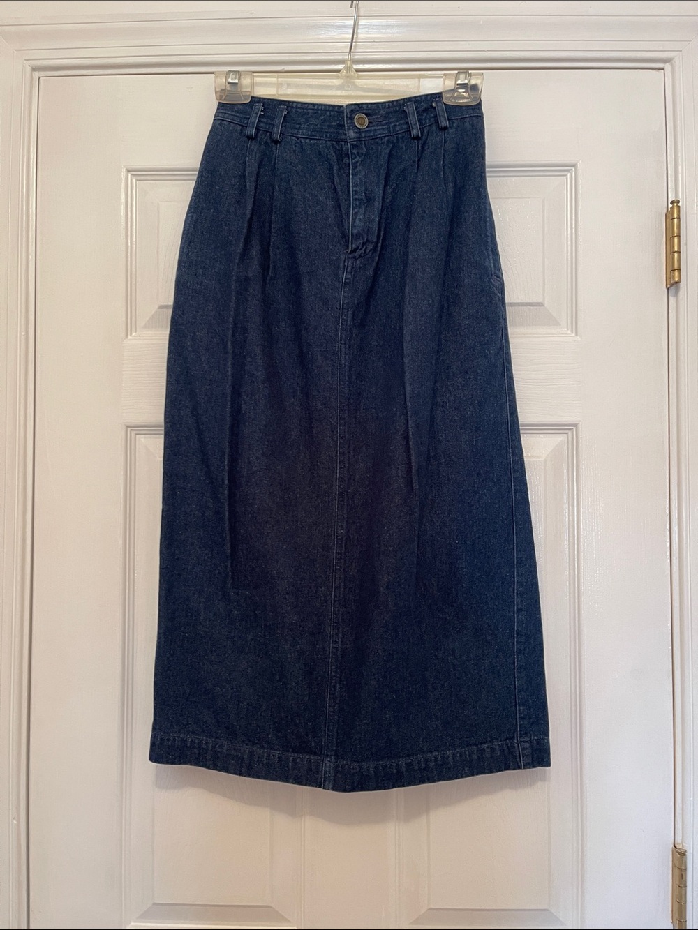 Lizsport Vintage High-Waist Dark Blue Denim Skirt, EUC 6 petite